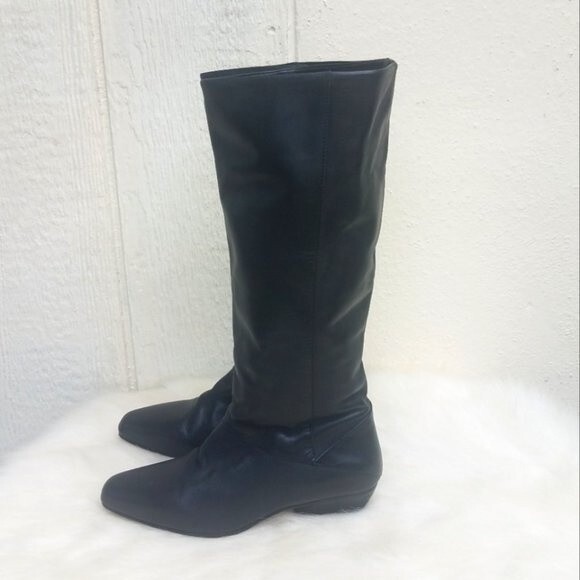 Nine west black leather boots size 5.5 - Picture 1 of 3